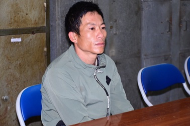 Khám nhà tội phạm ma túy, công an phát hiện thuốc nổ