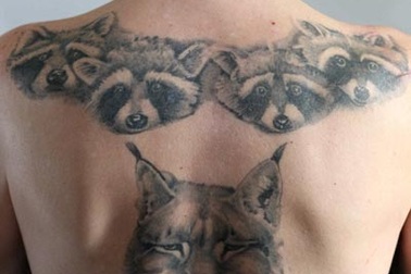 Mang hình xăm của 20 thú vật cưng sang thế giới bên kia