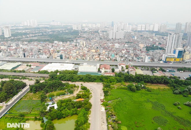 Cận cảnh đường nối ĐH Mỏ - Địa chất vào KCN Nam Thăng Long sắp hoàn thành - 17 Cận cảnh đường nối ĐH Mỏ - Địa chất vào KCN Nam Thăng Long sắp hoàn thành - 17