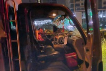 Hà Nội: Rạng sáng giải cứu tài xế mắc kẹt trong cabin sau tai nạn