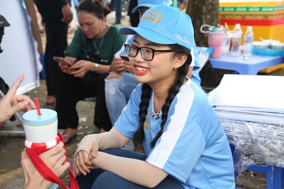 Phương Mỹ Chi: Khán giả khó chấp nhận con người thật của tôi - 2 Phương Mỹ Chi: Khán giả khó chấp nhận con người thật của tôi - 2