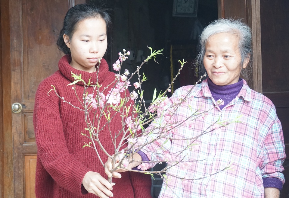 Con đường đến học bổng đại học 1 tỷ đồng của cô bé nghèo xứ Nghệ - 5 Con đường đến học bổng đại học 1 tỷ đồng của cô bé nghèo xứ Nghệ - 5