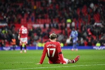 HLV Amorim thừa nhận Man Utd chơi quá tệ, lo ngại chấn thương của Martinez