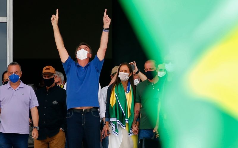 Thêm hàng nghìn ca nhiễm mỗi ngày, Brazil thành tâm chấn mới của dịch Covid - 4 Thêm hàng nghìn ca nhiễm mỗi ngày, Brazil thành tâm chấn mới của dịch Covid - 4