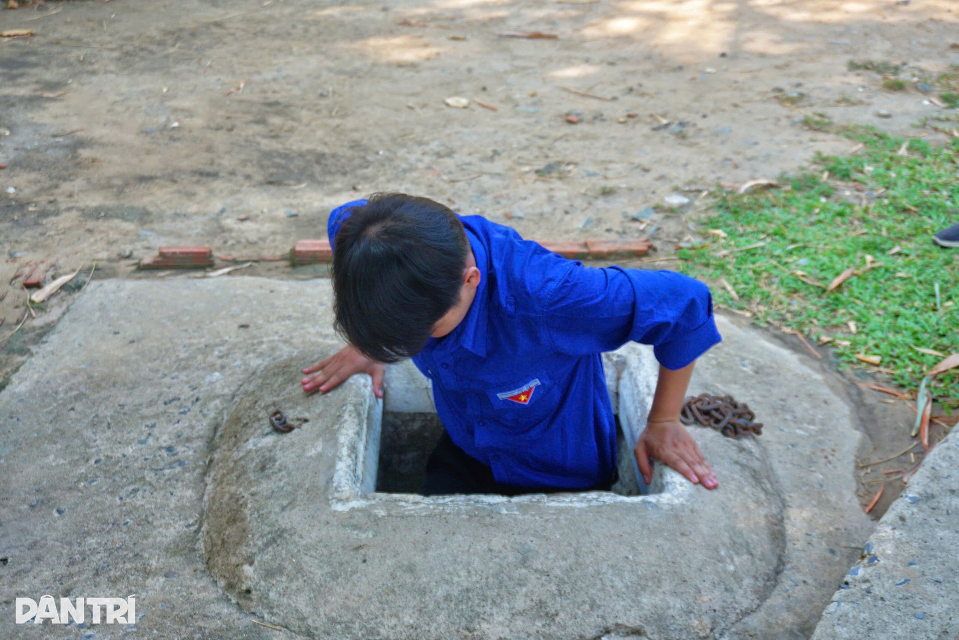 Khám phá địa đạo đầu tiên giữa lòng TPHCM, dài 10km xuyên qua mộ cổ - 7