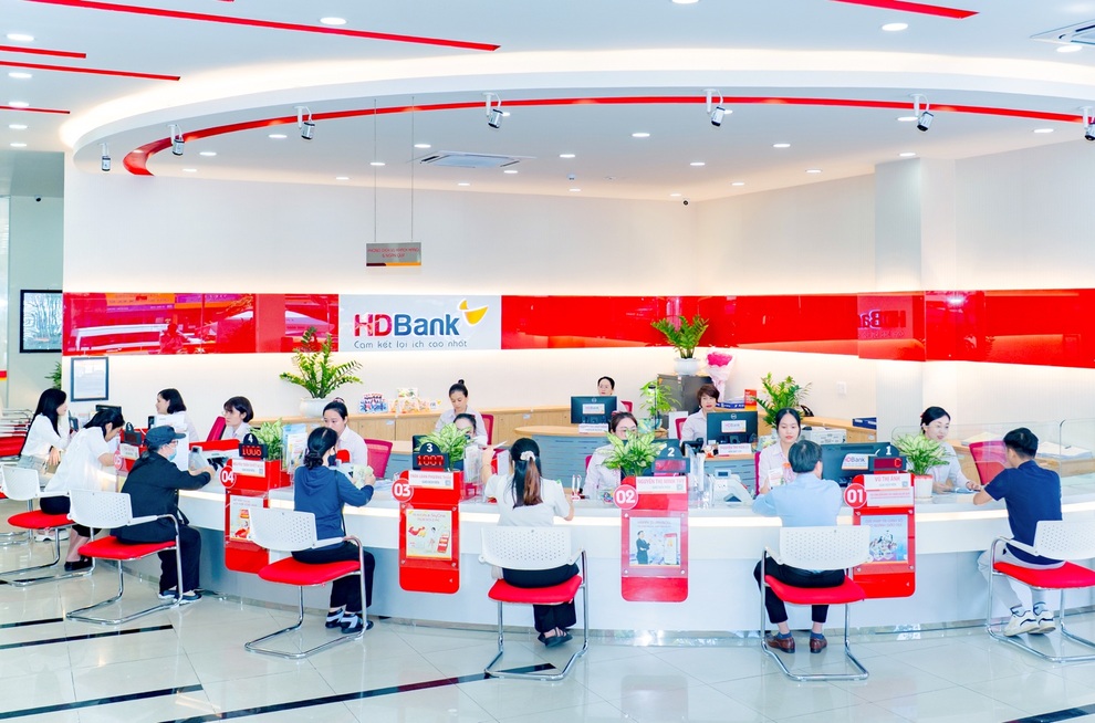 Gửi tiết kiệm HDBank với cơ hội trúng giải đặc biệt tới 3 tỷ đồng - 2