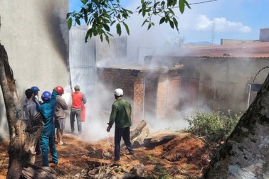 Người đàn ông tử vong sau tiếng nổ ở nhà riêng