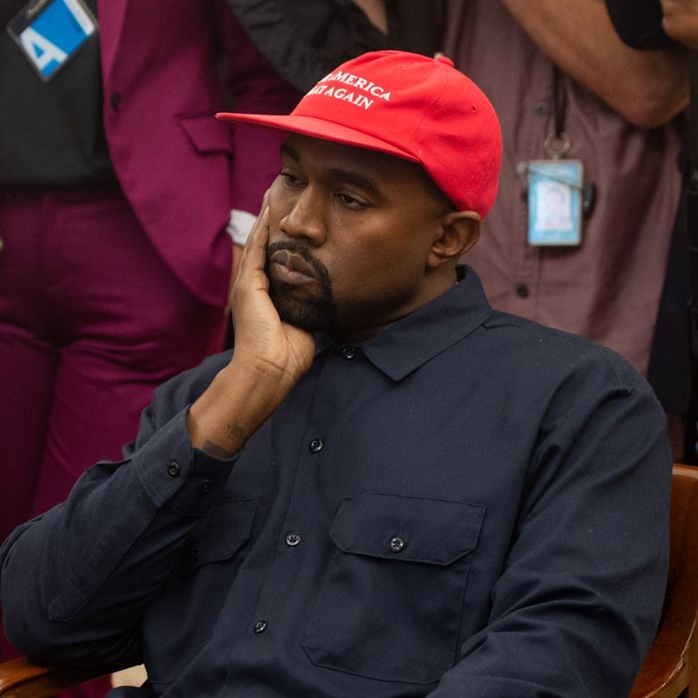 Sau phát ngôn bất ổn, Kanye West bay màu khỏi danh sách tỷ phú USD - 4 Sau phát ngôn bất ổn, Kanye West bay màu khỏi danh sách tỷ phú USD - 4