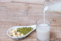 Loại hạt màu xanh rẻ bèo ở chợ Việt là "thuốc quý" giải độc gan