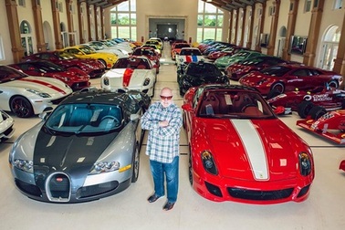 Choáng ngợp trước bộ sưu tập siêu xe "hàng thửa" của tỷ phú Michael Fux