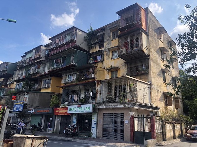 Bộ Xây dựng đề nghị các địa phương đẩy nhanh tiến độ triển khai thực hiện các dự án cải tạo, xây dựng lại nhà chung cư.