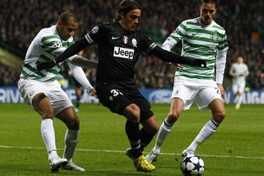 Đè bẹp Celtic trên đất khách, Juventus rộng cửa đi tiếp