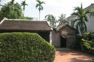 Thăm nơi ghi dấu thời niên thiếu của Bác