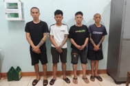 Tạm giữ nhóm thanh niên tàng trữ ma túy và nhiều súng, đạn