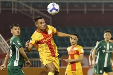 VFF sẽ đưa ra án kỷ luật vụ cầu thủ đánh nhau ở sân Thống Nhất