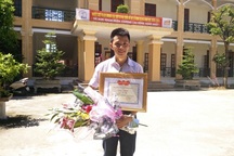 Không học thêm, cậu học trò xứ Thanh vẫn đỗ thủ khoa đại học