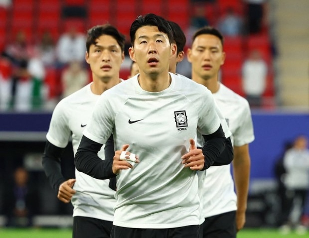 Son Heung Min ẩu đả với đồng đội ở Asian Cup 2023 - 3 Son Heung Min ẩu đả với đồng đội ở Asian Cup 2023 - 3