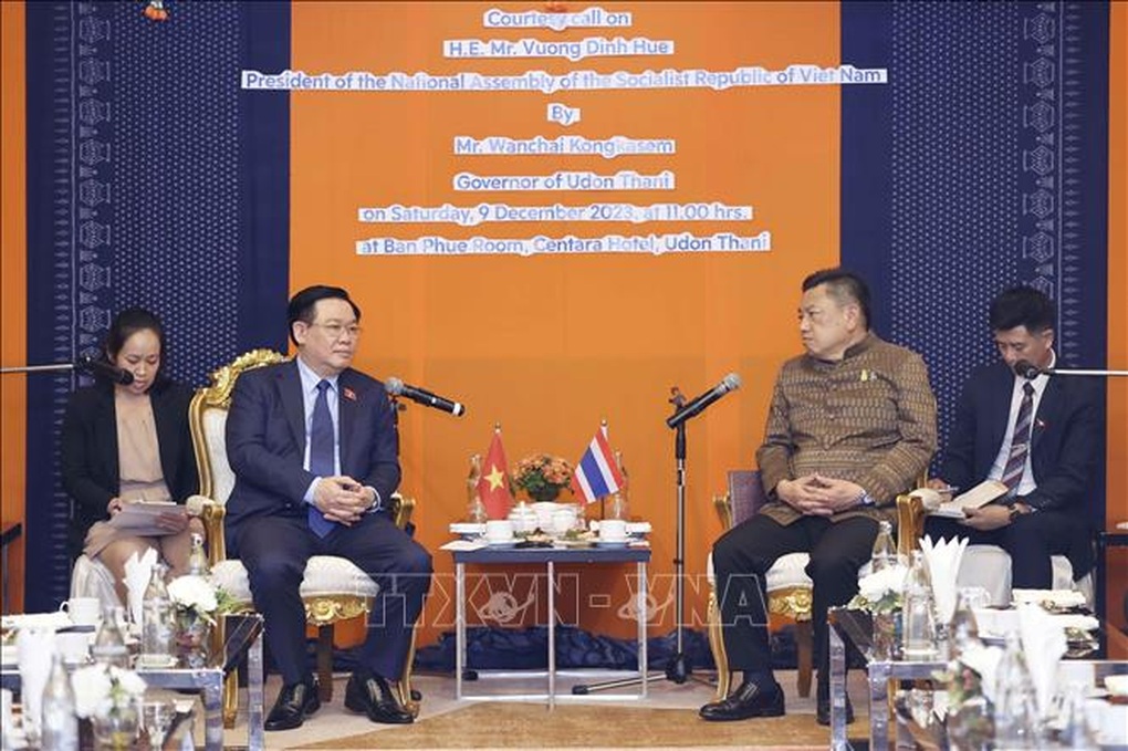 Chủ tịch Quốc hội Vương Đình Huệ tiếp Tỉnh trưởng tỉnh Udon Thani - 2 Chủ tịch Quốc hội Vương Đình Huệ tiếp Tỉnh trưởng tỉnh Udon Thani - 2
