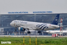 Khách đi máy bay từ những quốc gia nào được nhập cảnh Việt Nam?