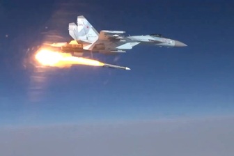 Chiến thuật "song kiếm hợp bích" giúp Nga giành ưu thế trên không