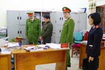 Bắt tạm giam cán bộ phòng Nông nghiệp huyện Bắc Quang