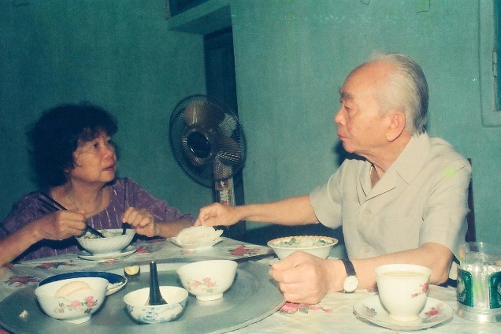 Bữa cơm 2 quả trứng và chuyện xúc động về phu nhân Đại tướng Võ Nguyên Giáp - 2 Bữa cơm 2 quả trứng và chuyện xúc động về phu nhân Đại tướng Võ Nguyên Giáp - 2