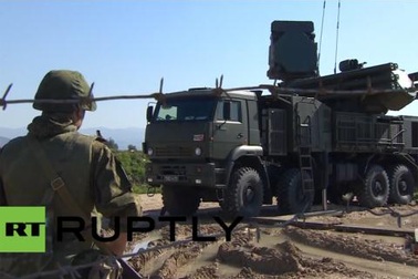 Pantsir-S1 đánh chặn loạt đạn Grad nã vào Hmeymim