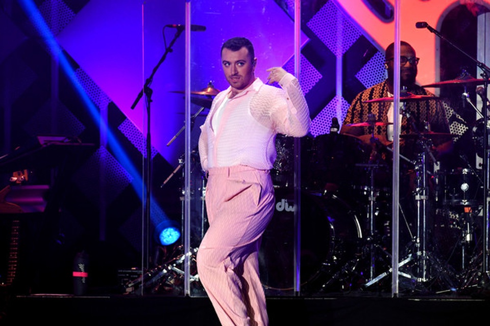 Sam Smith điệu đà đội vương miện - 5 Sam Smith điệu đà đội vương miện - 5