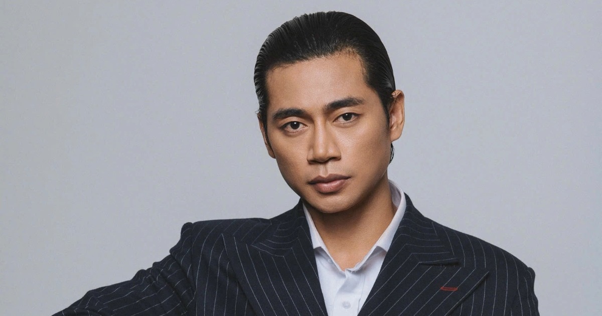 “Trùm cuối nhóm không tặc” Lợi Trần từng có 7 năm diễn vai vô danh