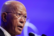 Philippines “tố” Trung Quốc đâm chìm tàu, cảm ơn Việt Nam cứu 22 ngư dân trên Biển Đông