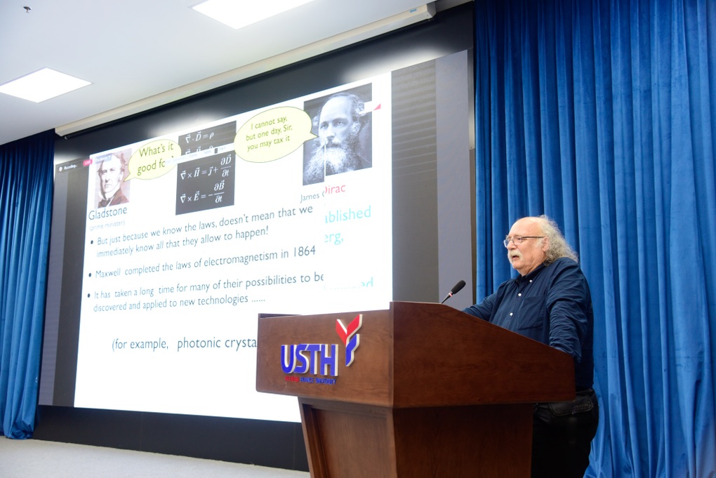 Nhà khoa học Nobel Vật lý: Nên tránh tư duy chỉ cần nghiên cứu ứng dụng - 1 Nhà khoa học Nobel Vật lý: Nên tránh tư duy chỉ cần nghiên cứu ứng dụng - 1