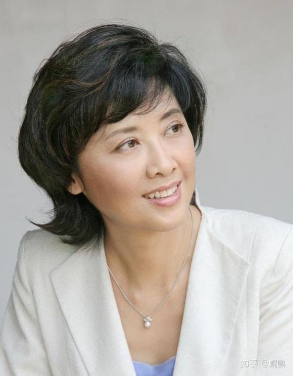 Mỹ nhân đẹp nhất Tây Du Ký và ồn ào tình cảm với Đường Tăng - 6 Mỹ nhân đẹp nhất Tây Du Ký và ồn ào tình cảm với Đường Tăng - 6