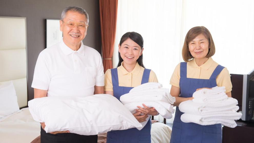 Người đàn ông than khóc trắng tay sau 30 năm đưa hết tiền lương cho vợ - 2 Người đàn ông than khóc trắng tay sau 30 năm đưa hết tiền lương cho vợ - 2