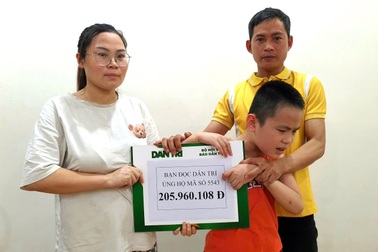 Bạn đọc hỗ trợ gần 300 triệu đồng để mẹ chữa bệnh cho con 2 tháng tuổi