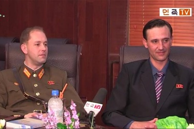 Con trai của lính Mỹ đào tẩu ca ngợi cuộc sống ở Triều Tiên