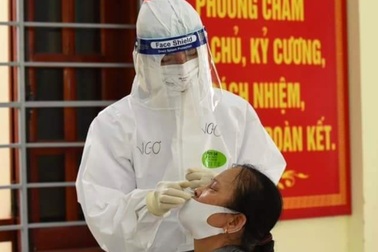 Đại học Thái Nguyên tặng 1.000 test xét nghiệm SARS-CoV-2