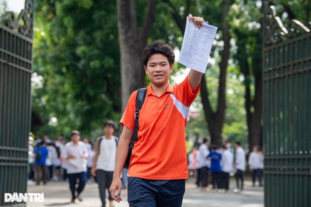 Top 100 thí sinh điểm cao nhất khối A01: Bình Dương vượt Hà Nội - 6