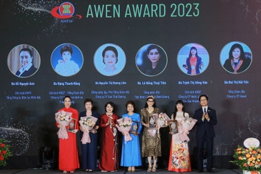 Chủ tịch EVNNPC nhận giải "Nữ doanh nhân ASEAN tiêu biểu năm 2023"