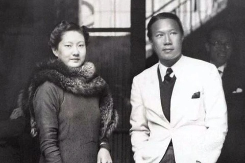 Từ cuộc gặp định mệnh đến góp vàng ủng hộ nhà nước của Nam Phương hoàng hậu