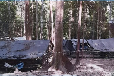 Malaysia phát hiện nhiều hố chôn tập thể 