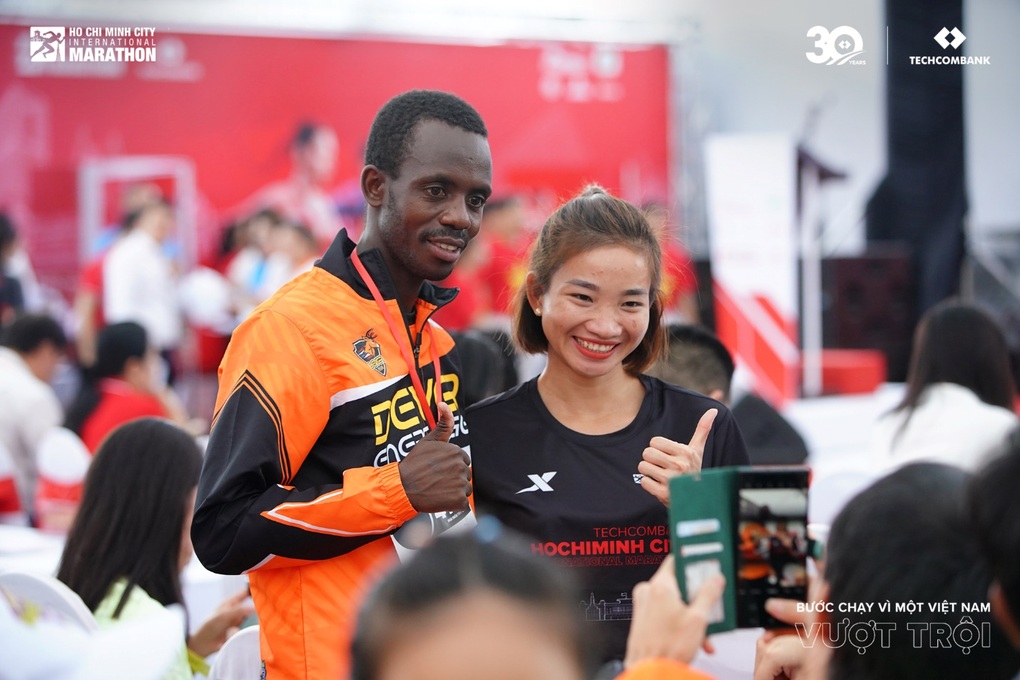 Các nữ runner Việt Nam khẳng định bản lĩnh trong giải Marathon Quốc tế TPHCM Techcombank 2023 - 3 Các nữ runner Việt Nam khẳng định bản lĩnh trong giải Marathon Quốc tế TPHCM Techcombank 2023 - 3