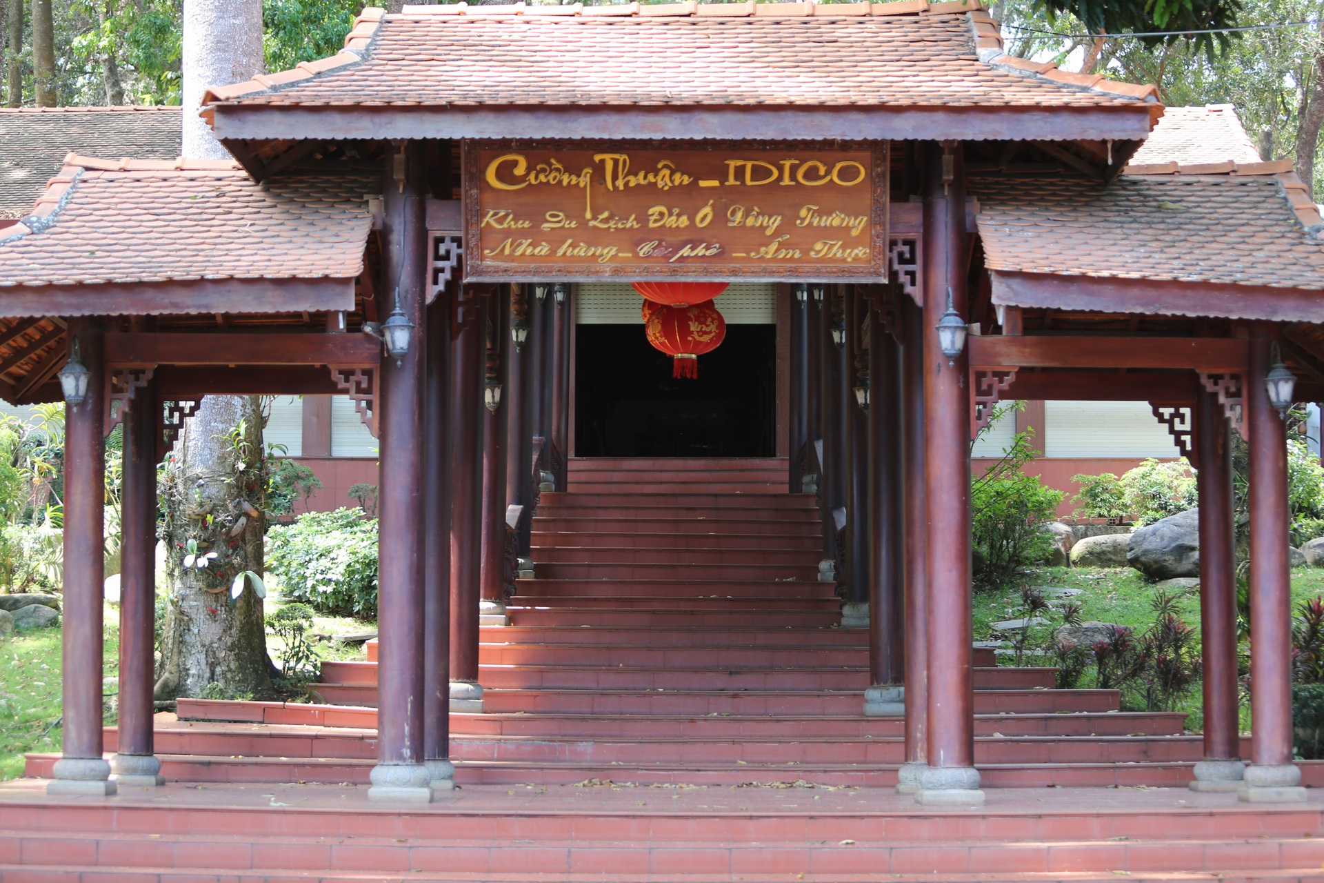 Hiện trạng khu du lịch đảo Ó - Đồng Trường có nhiều sai phạm giữa hồ Trị An - 8 Hiện trạng khu du lịch đảo Ó - Đồng Trường có nhiều sai phạm giữa hồ Trị An - 8