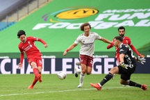 HLV Jurgen Klopp tin tưởng Minamino sẽ tỏa sáng ở Liverpool