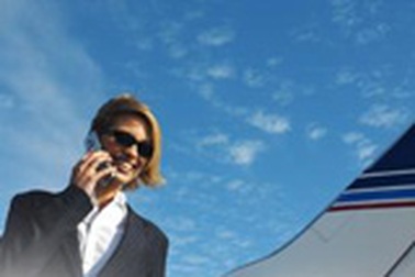 Làm đẹp khi đi máy bay