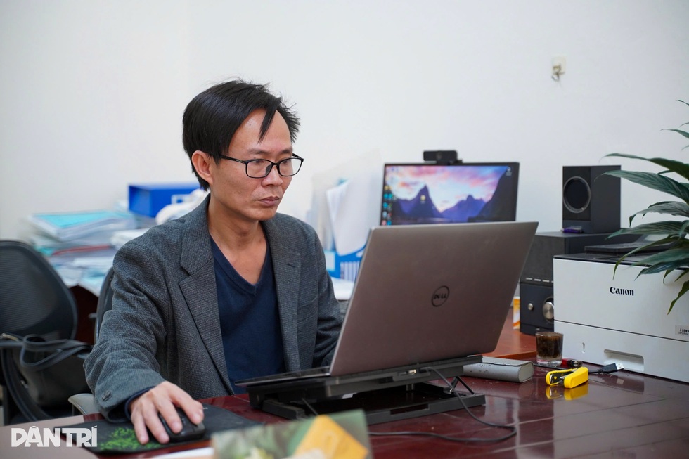 ໄພ​ນ້ຳ​ຖ້ວມ​ຄັ້ງ​ປະ​ຫວັດ​ສາດ​ລົບ​ລ້າງ​ປະ​ສົບ​ການ​ຢູ່​ລອດ​ຫລາຍ​ຢ່າງ​ຢູ່​ພາກ​ກາງ​ພາກ​ໃຕ້​ຫວຽດ​ນາມ - 1