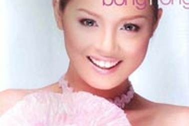 Tuyết Ngọc: Bông hồng thuỷ tinh... không dễ vỡ  