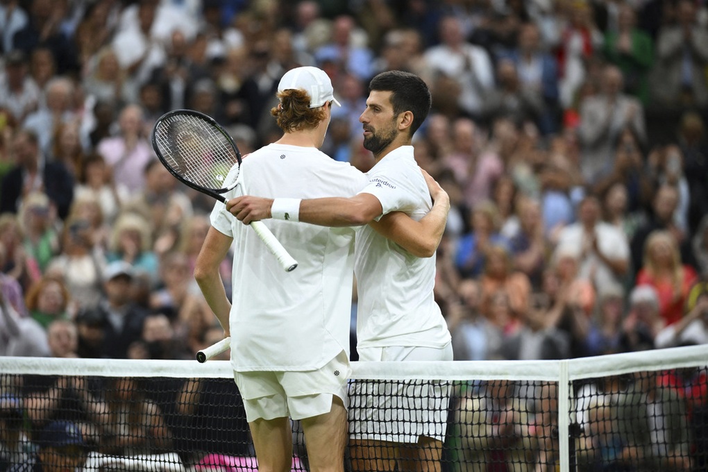 Djokovic thể hiện khát vọng lên ngôi vô địch Wimbledon 2023 - 1 Djokovic thể hiện khát vọng lên ngôi vô địch Wimbledon 2023 - 1