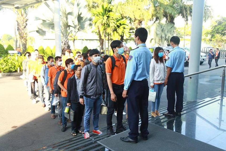 Hàng loạt công ty công nghệ Việt hạn chế đi công tác nước ngoài trong đợt dịch corona - 1 Hàng loạt công ty công nghệ Việt hạn chế đi công tác nước ngoài trong đợt dịch corona - 1