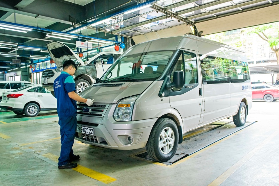 Dịch Covid, vì sao doanh nghiệp vẫn chọn mua Ford Transit? - 2 Dịch Covid, vì sao doanh nghiệp vẫn chọn mua Ford Transit? - 2