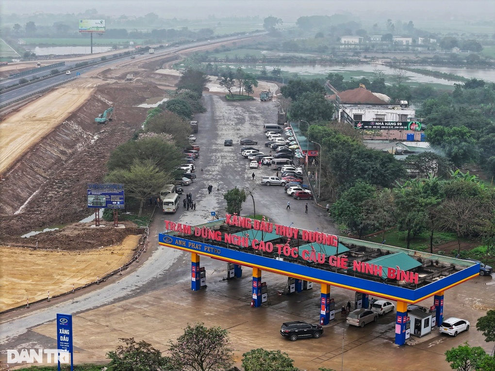 Ông trùm cao tốc VEC sắp phổ cập trạm sạc xe điện - 1 Ông trùm cao tốc VEC sắp phổ cập trạm sạc xe điện - 1